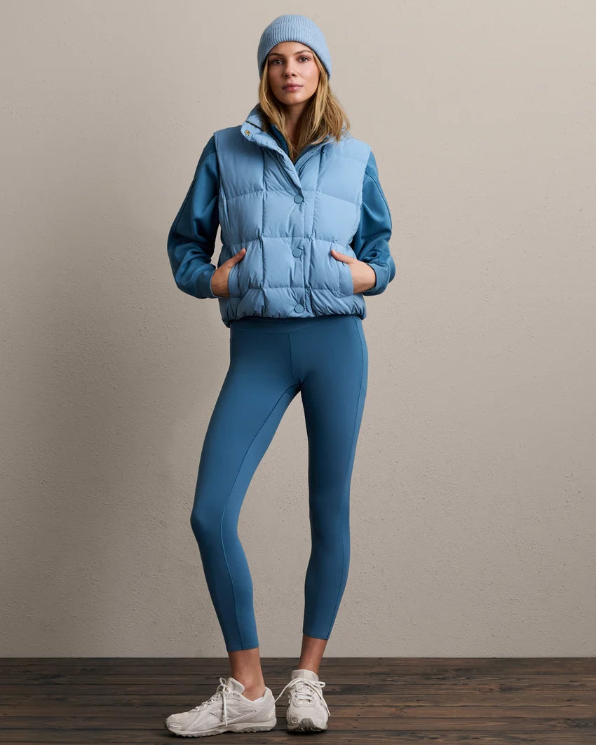 Powder Puffer Down Vest in Skyline Blue
