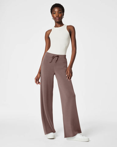 Spanx Wide Leg Pant in Smoke at Baseline Social