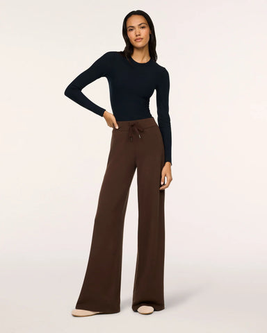 AirEssentials Wide Leg Pant in Umber Root - Baseline Social