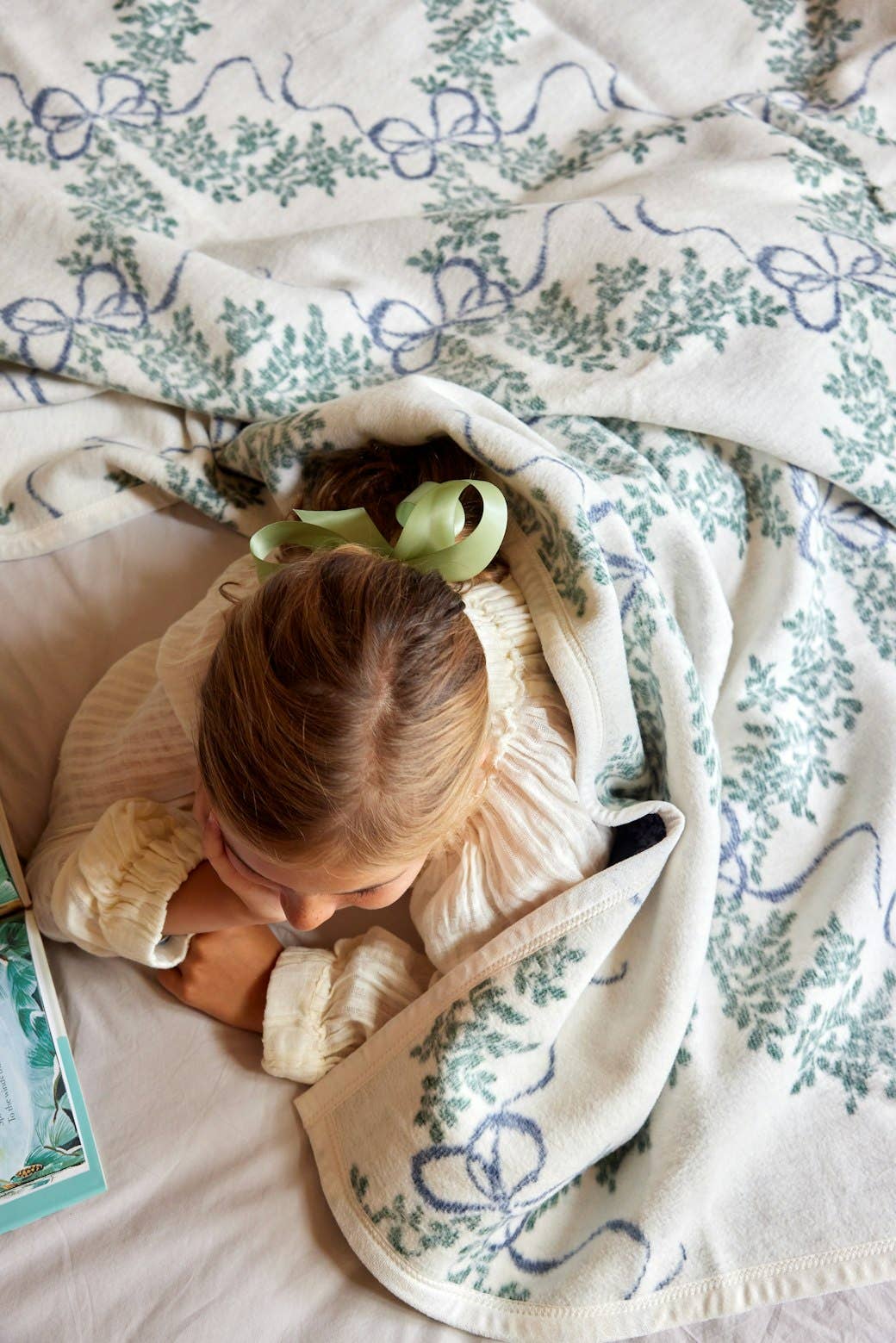 Boxwood Wreaths Blanket - Baseline Social