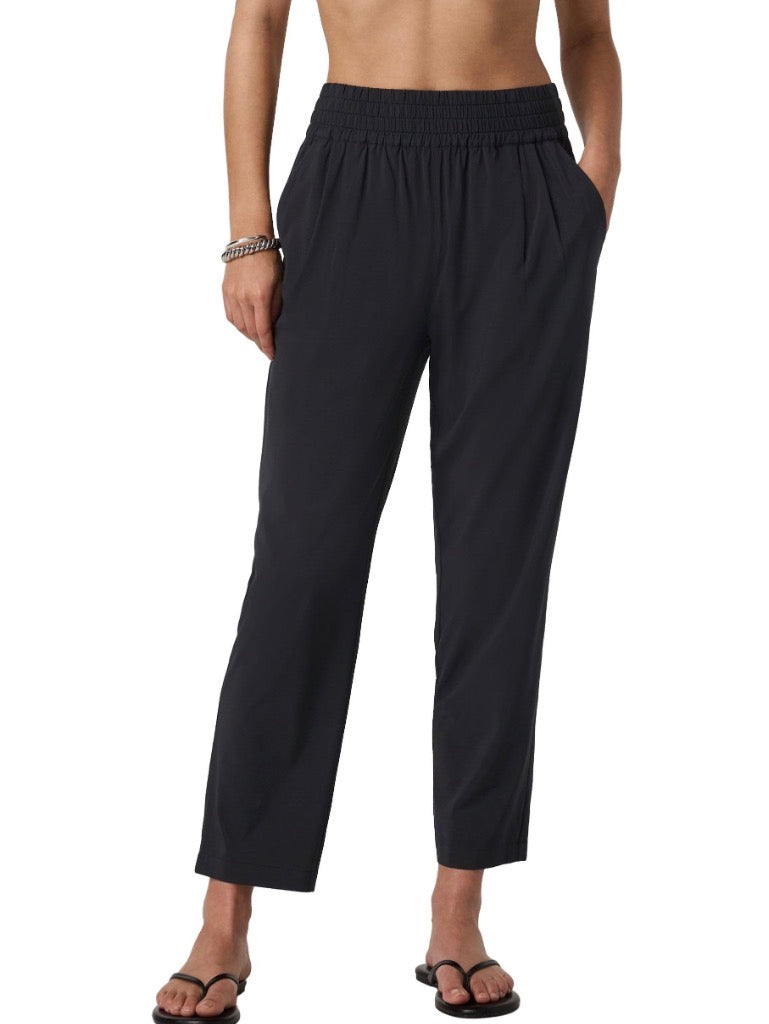 Villa Ankle Pant in Black
