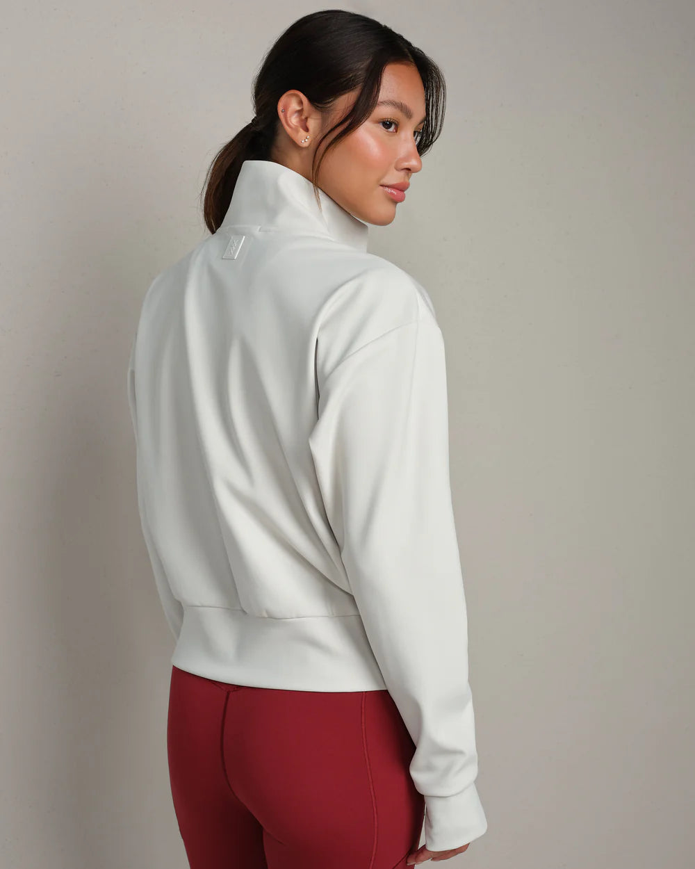 Rhone Chalet Quilted Jacket in Salt at Baseline Social