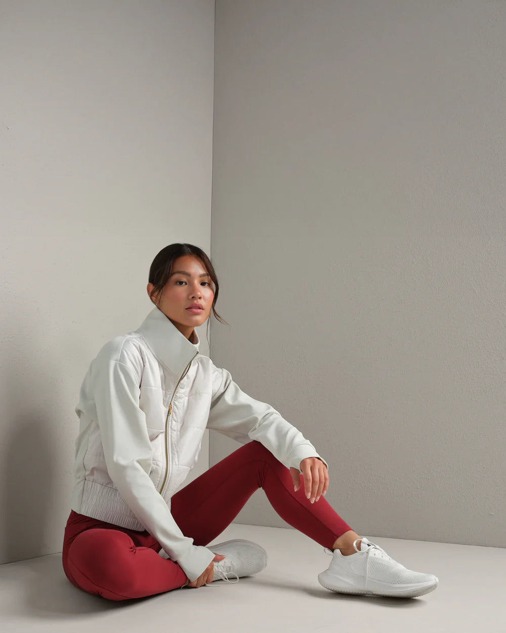 Rhone Chalet Quilted Jacket in Salt at Baseline Social