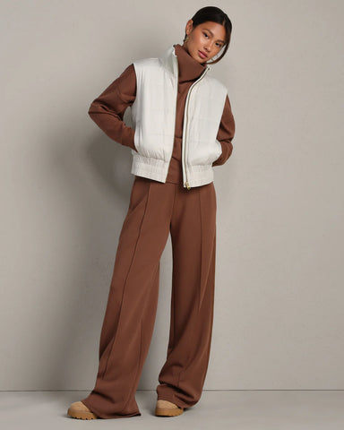 Rhone Chalet Quilted Vest in Salt at Baseline Social