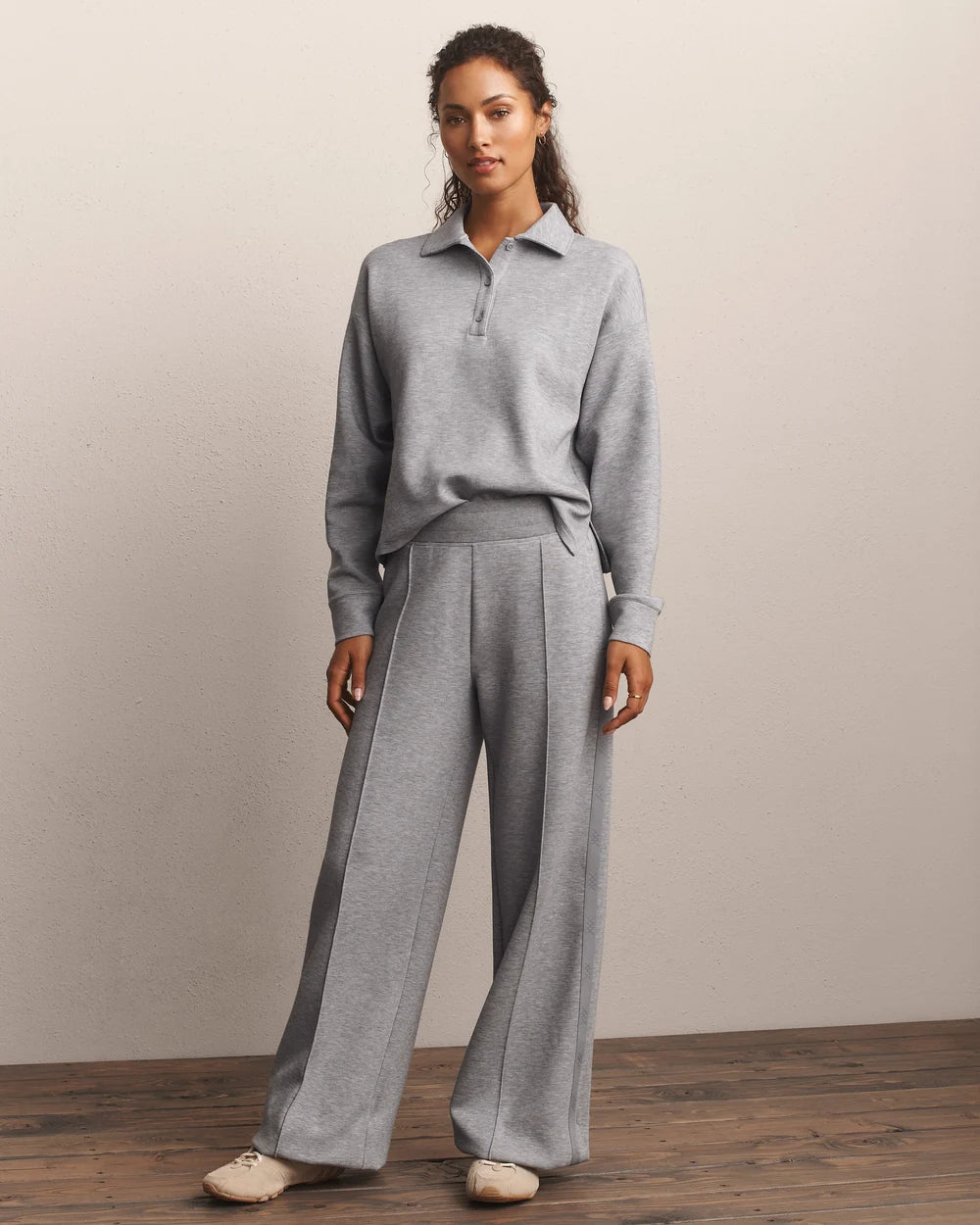 DreamGlow Polo Sweatshirt in Heather Gray