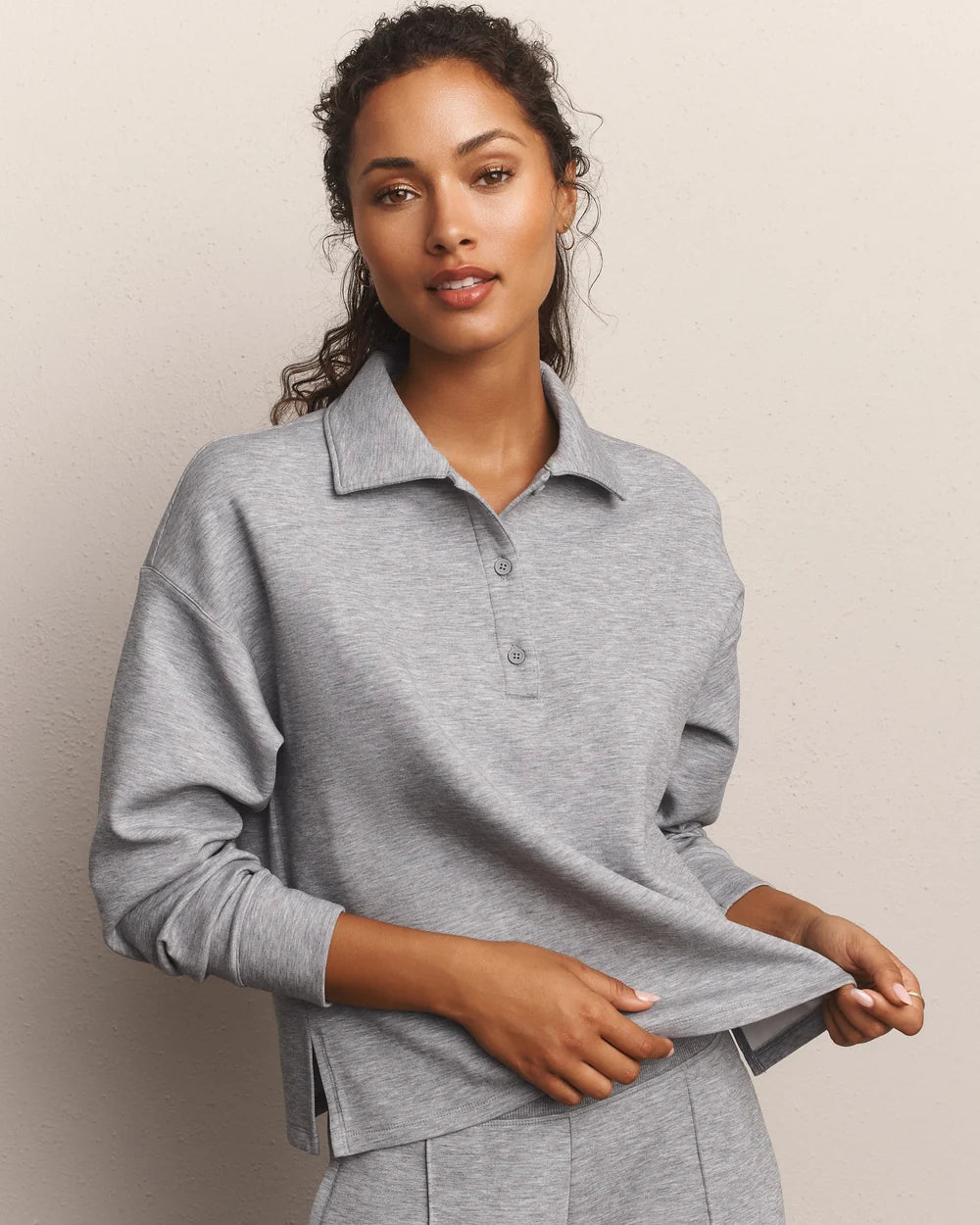 DreamGlow Polo Sweatshirt in Heather Gray