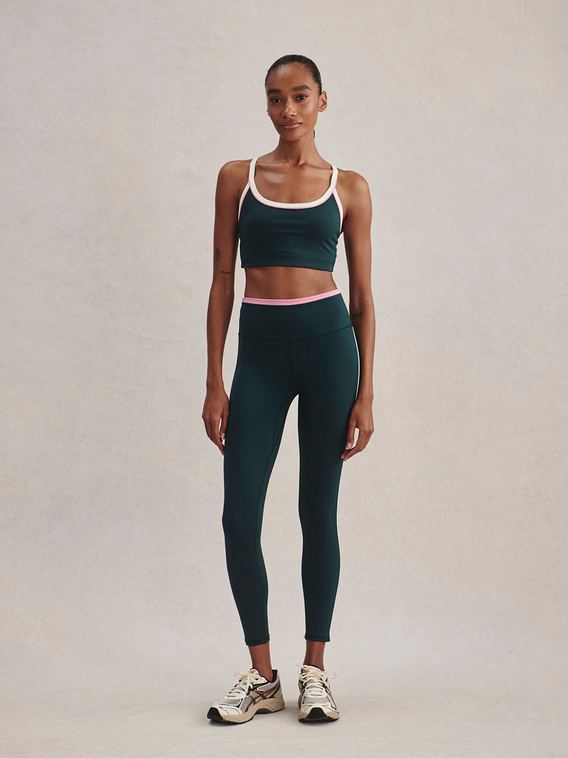 Varley FreeSoft Contrast Legging 25" in Ponderosa Pine at Baseline Social