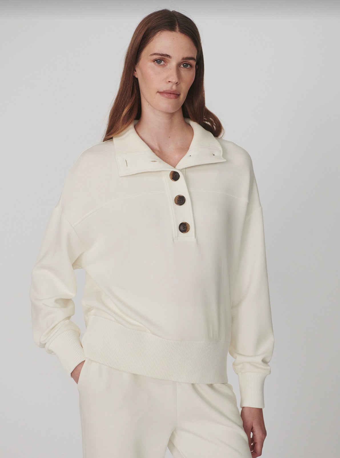 Bronya Button Placket Sweat in Pristine