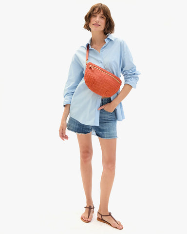Clare V. Grande Fanny in Saltillo Diagonal Woven at Baseline Social