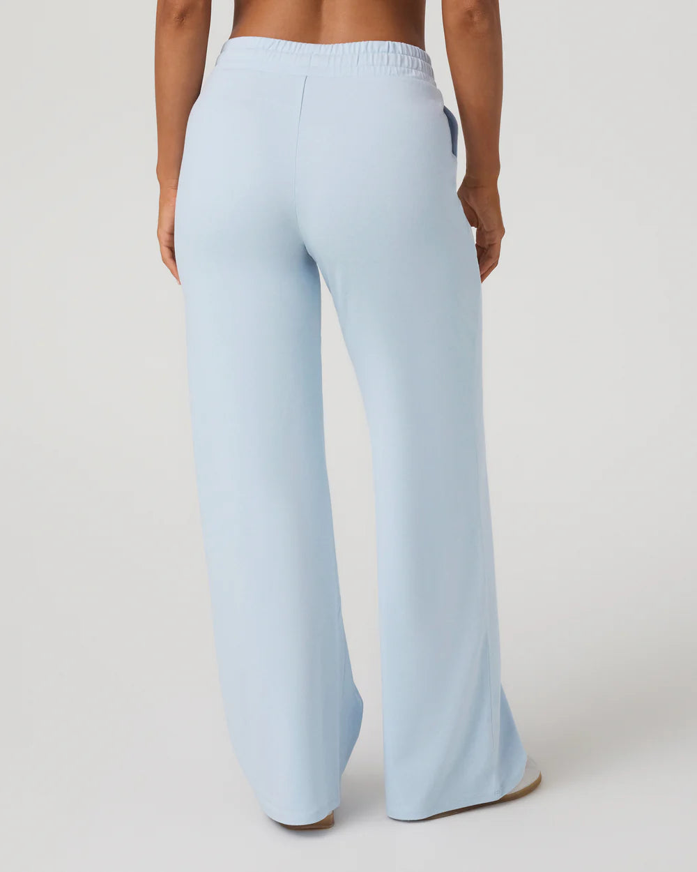 Vuori Halo Essential Wideleg Pant in Soft Sky Heather at Baseline Social