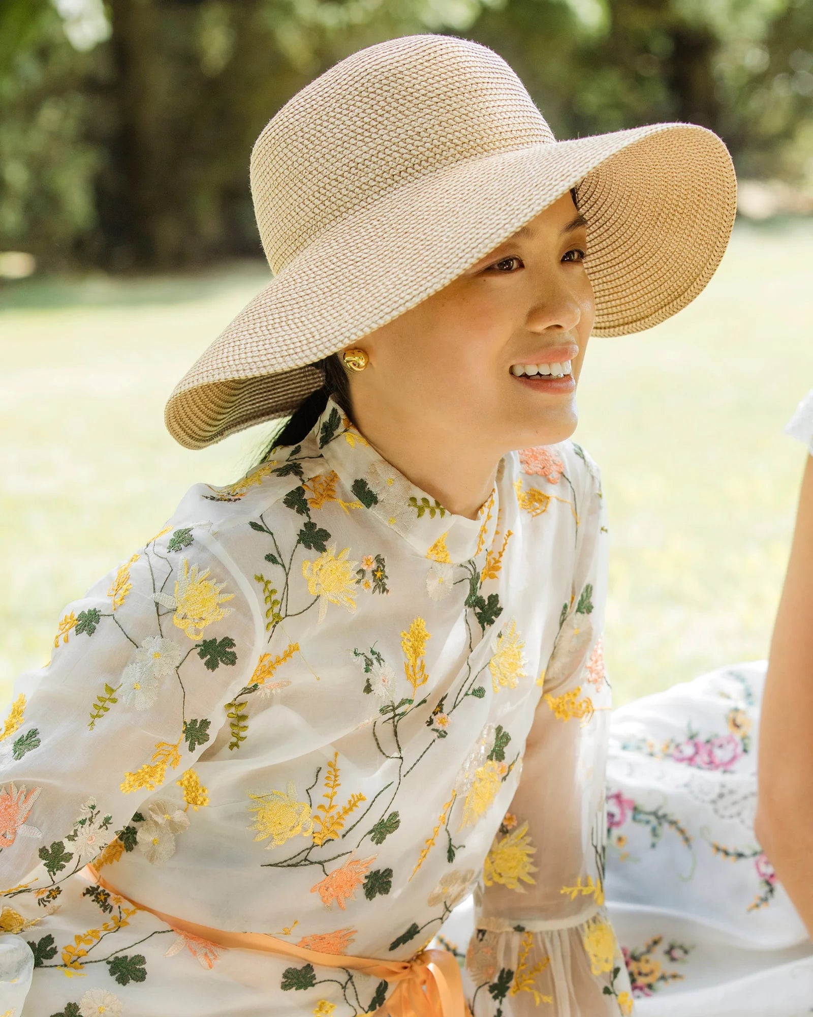 Eric Javits Hampton Straw Packable Hat in Cream at Baseline Social