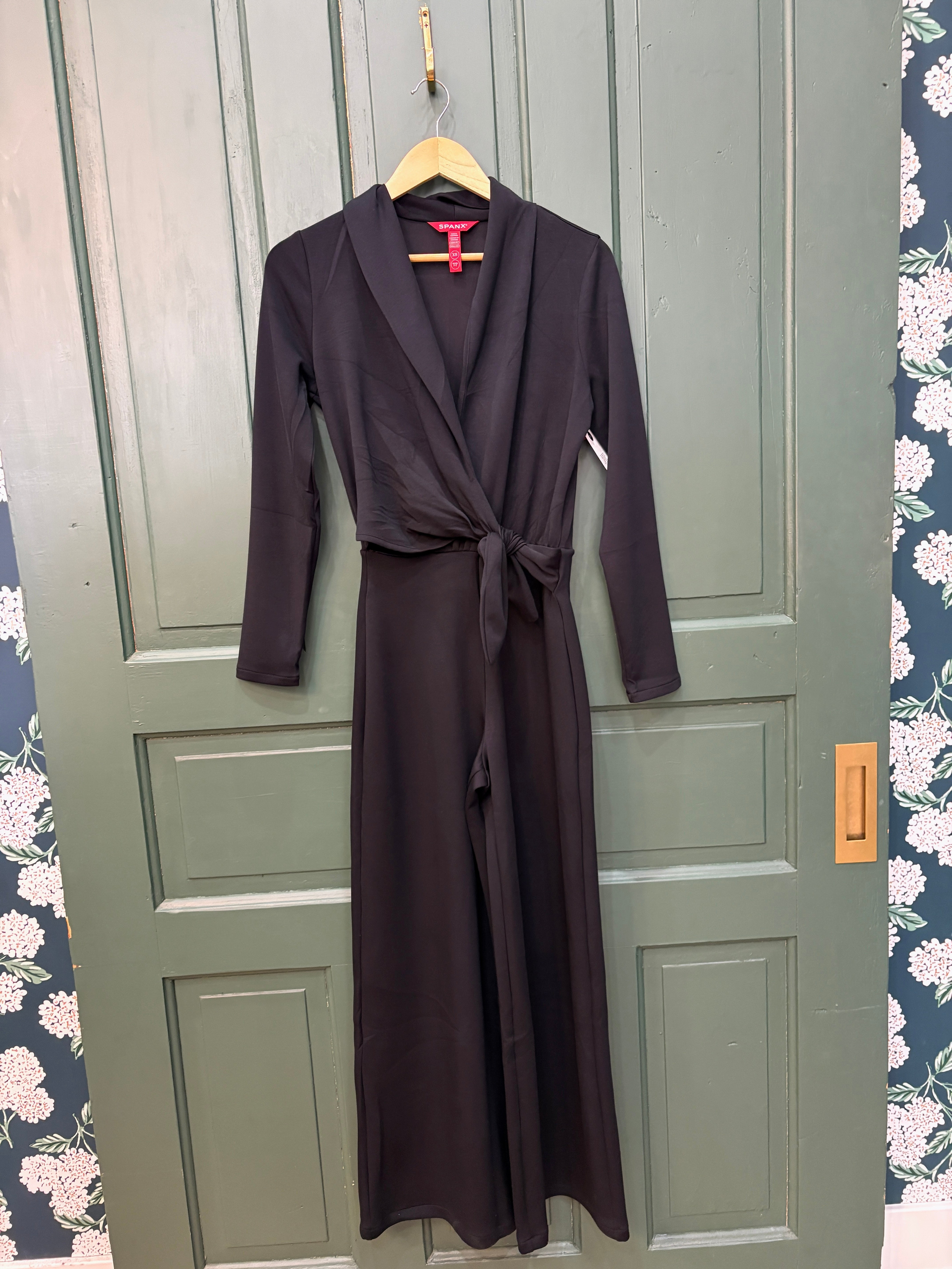 Wrap Tie Jumpsuit in Very Black
