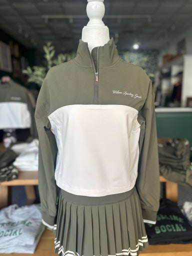 Davenport Woven Popover in Grape Leaf - Baseline Social