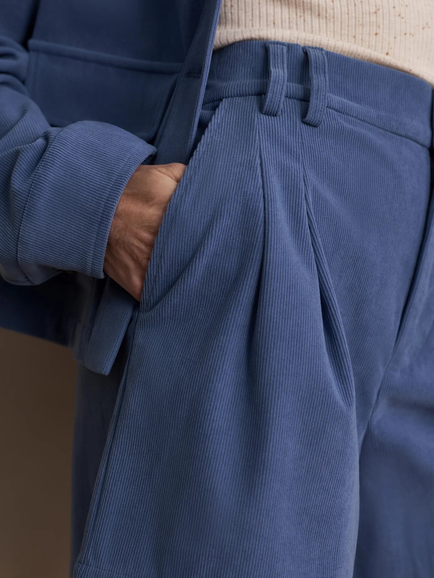 Varley Jorden Pleat Short 4.5" in Bijou Blue at Baseline Social