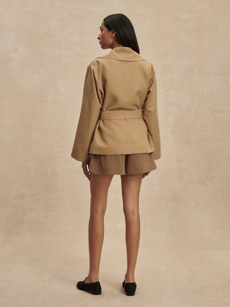 Varley Maddox Short Trench in Light Tan at Baseline Social
