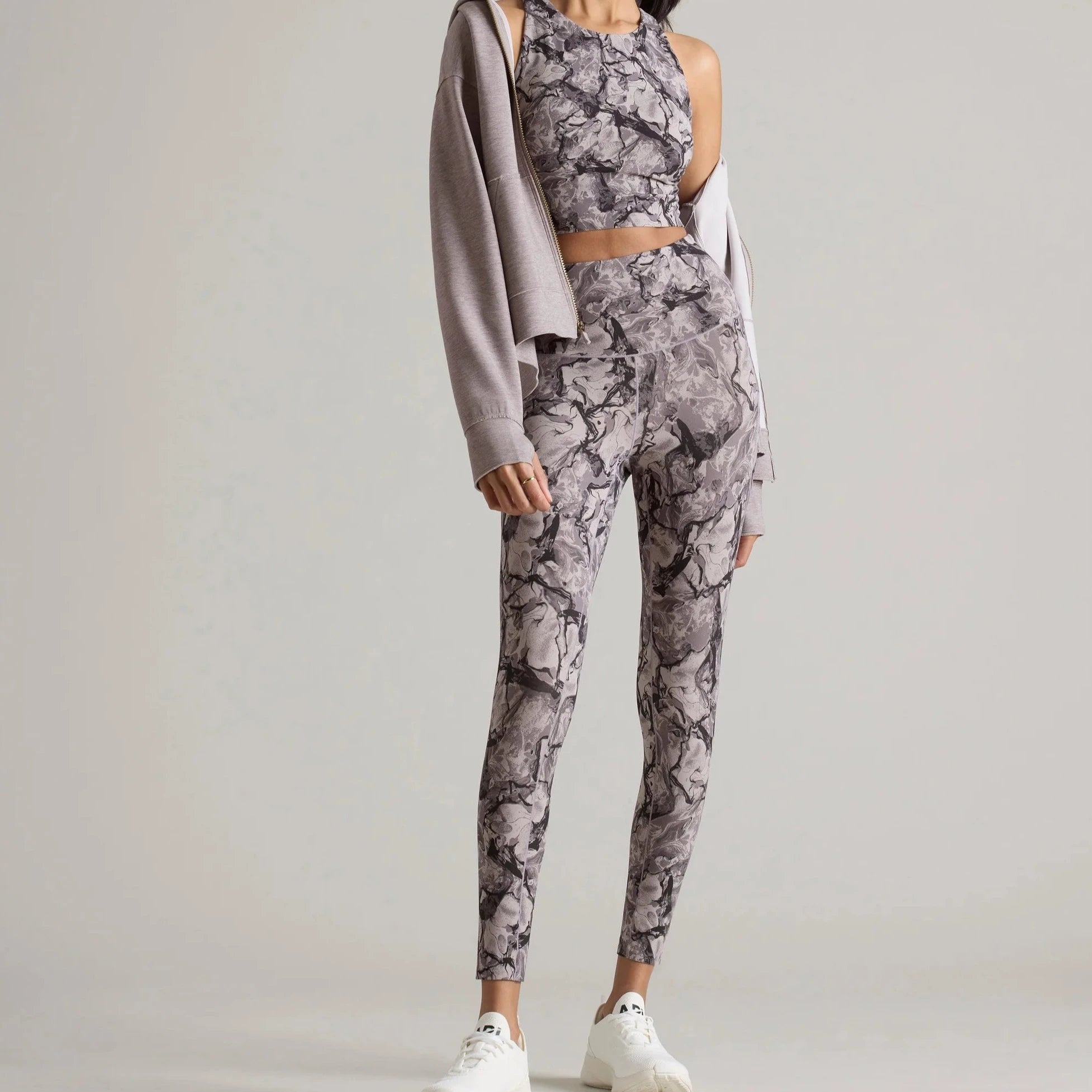 Revive Printed 7/8 Pocket Legging in Taupe Mist Marble