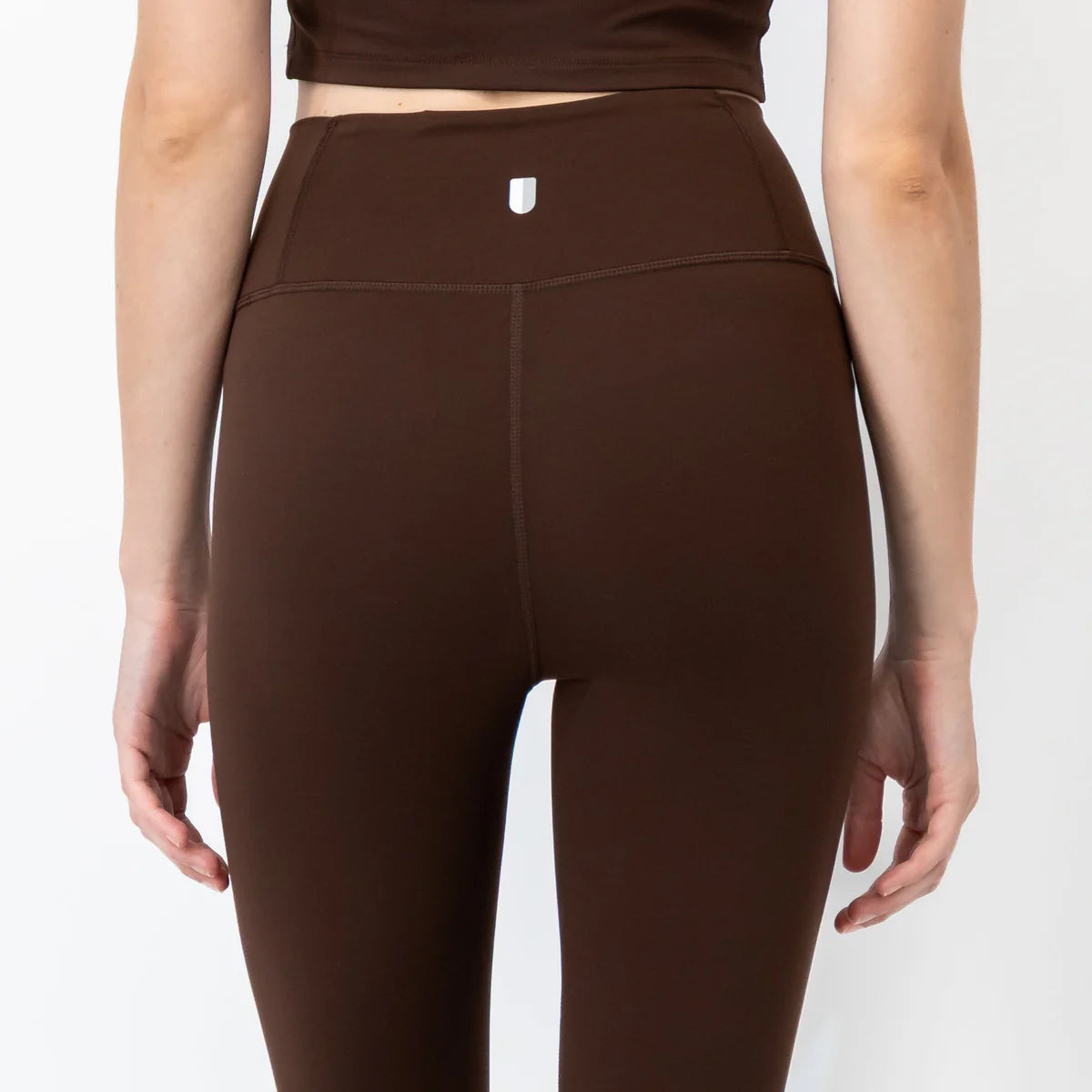 Rhoback Vista High-Rise Legging in Cocoa at Baseline Social