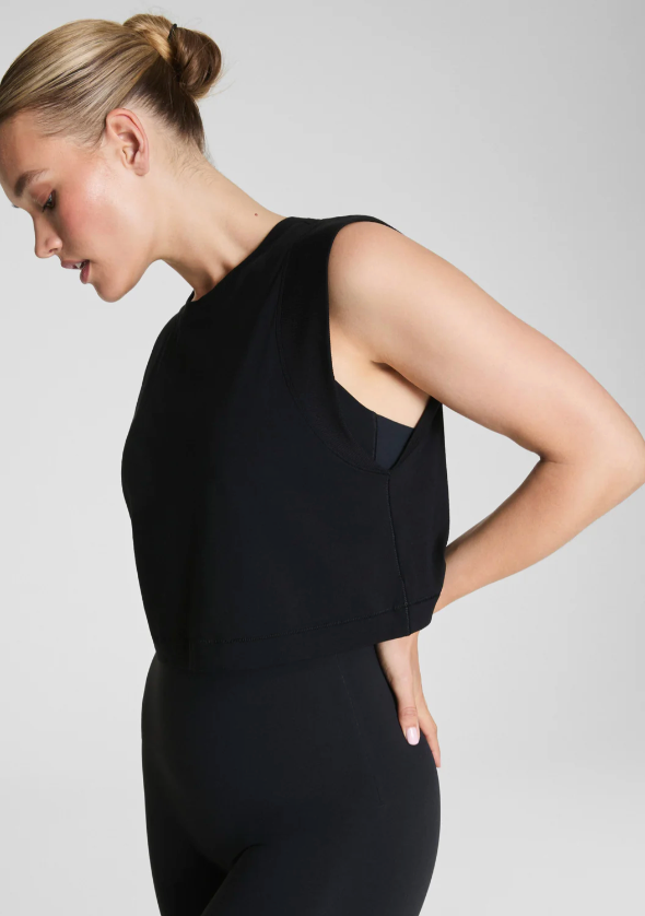 SPANX Supernaturals Muscle Tank in Very Black at Baseline Social