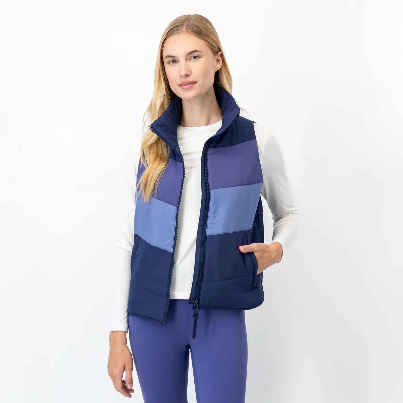 Cisco Insulated Vest in The Sunset Block (Fleet Navy/Flag Blue/Dusk Blue)
