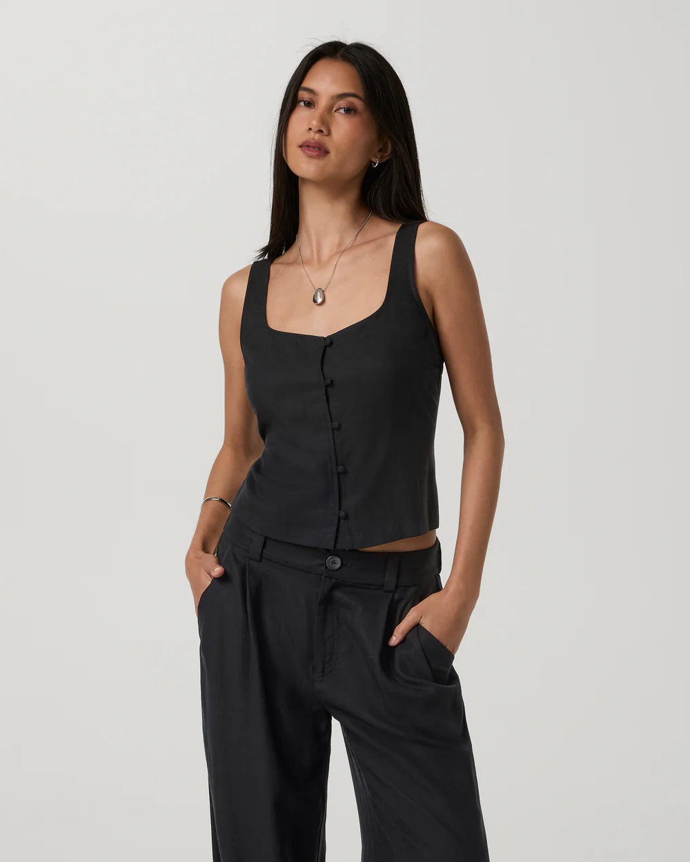 Vuori Trestles Twill Button Front Top in Black at Baseline Social