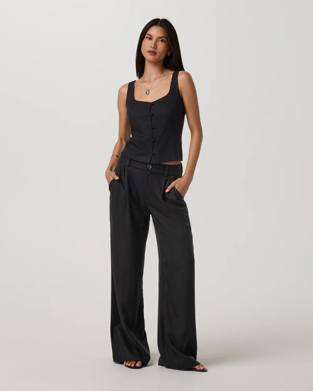 Vuori Trestles Twill Button Front Top in Black at Baseline Social