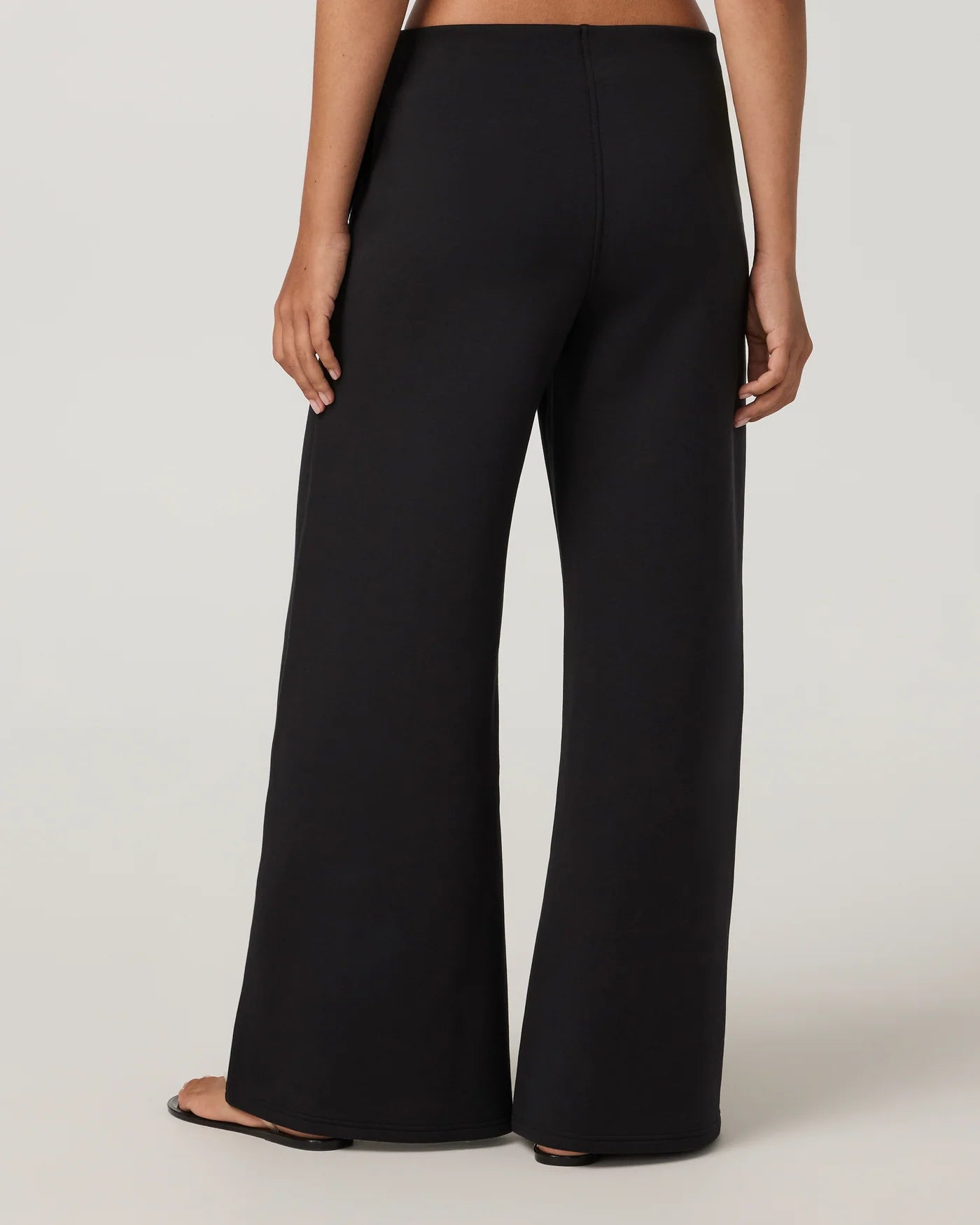 Galaxy High Rise Wideleg in Black