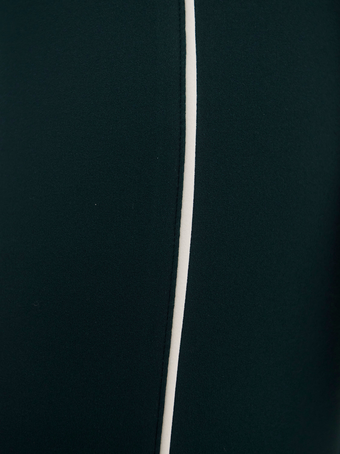Varley FreeSoft Contrast Legging 25" in Ponderosa Pine at Baseline Social