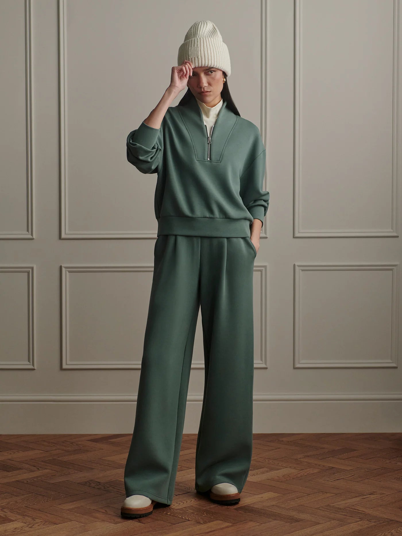 Varley Davidson Sweatshirt in Dark Forest at Baseline Social