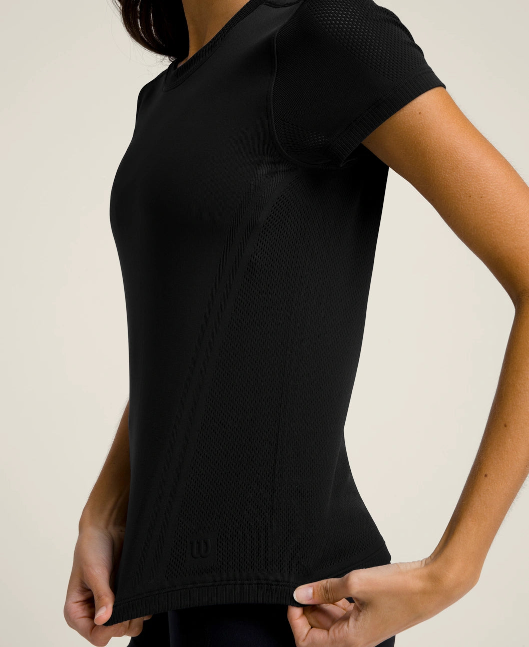 Pro Seamless Tee in Black
