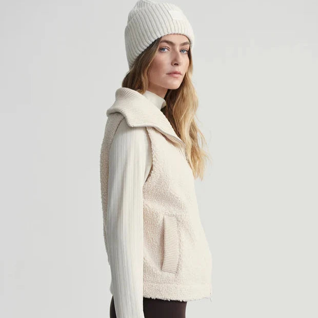 Varley Aspen Gilet Vest in Sandshell