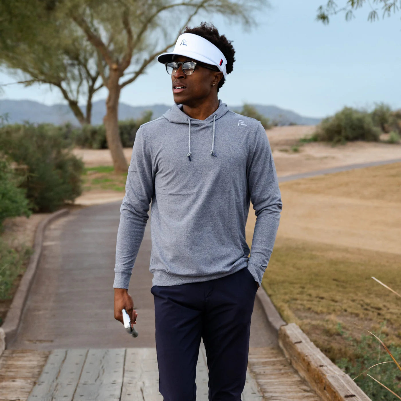 Hesi Performance Hoodie in Heather Steel Grey