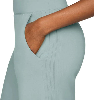 AirEssentials Pintuck Wide Leg Pant in Dew detail
