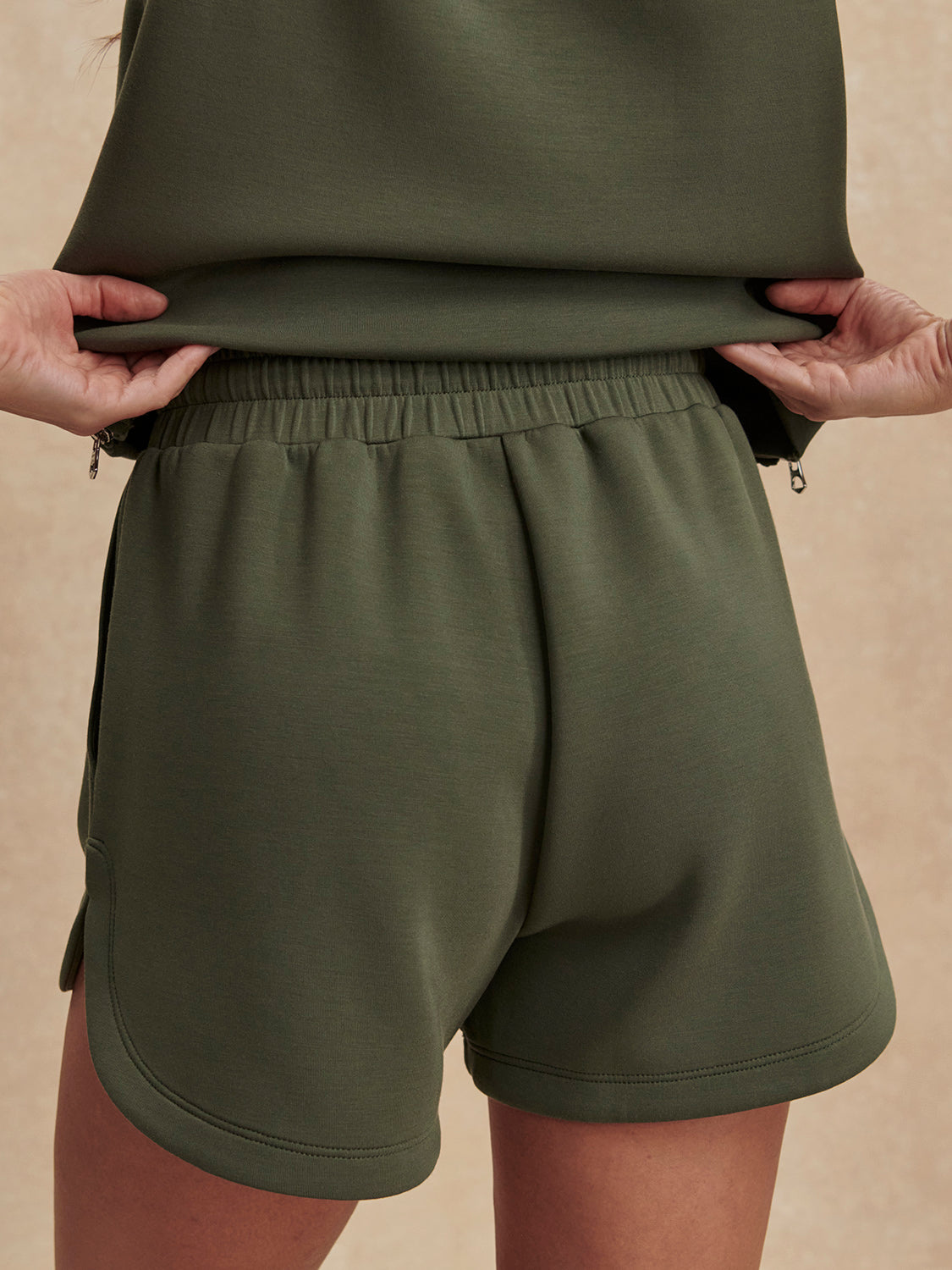 Varley Coulter High-Rise Short 3.5'' in Thyme at Baseline Social