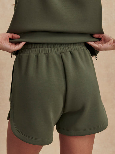 Varley Coulter High-Rise Short 3.5'' in Thyme at Baseline Social